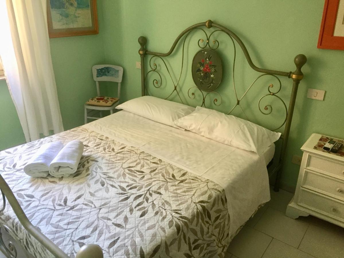6 Keys Bed & Breakfast Pisa Exterior photo