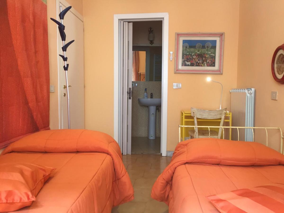 6 Keys Bed & Breakfast Pisa Exterior photo