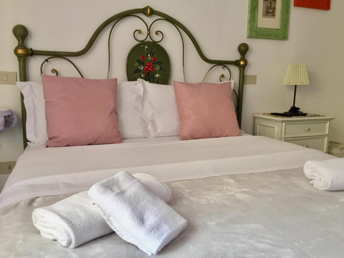 6 Keys Bed & Breakfast Pisa Exterior photo