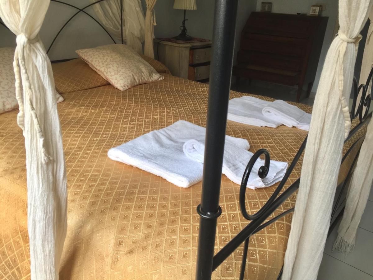 6 Keys Bed & Breakfast Pisa Exterior photo