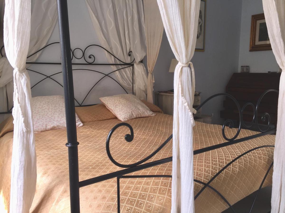 6 Keys Bed & Breakfast Pisa Exterior photo