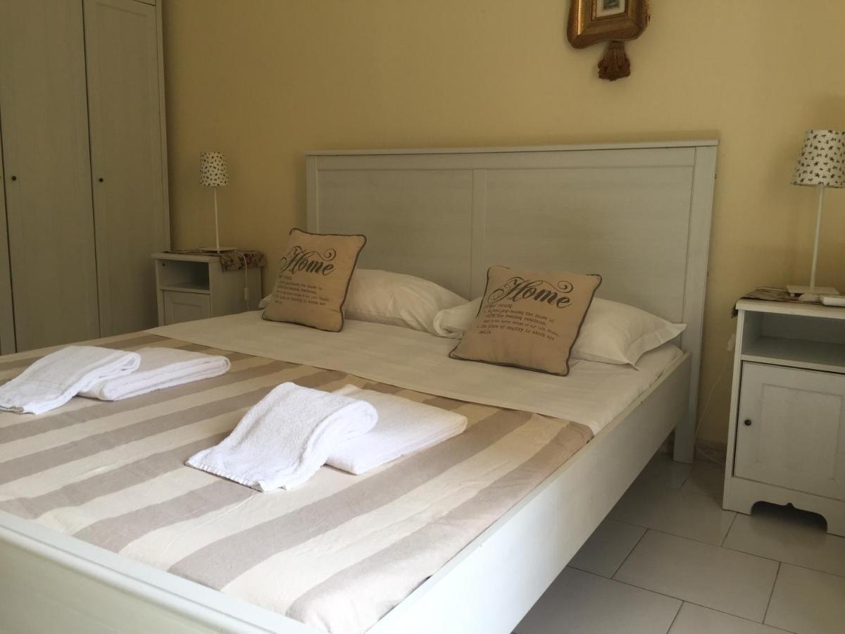 6 Keys Bed & Breakfast Pisa Exterior photo